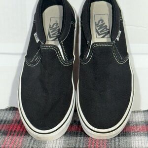Vans Black and White Slip-On Shoes size 7 Men’s